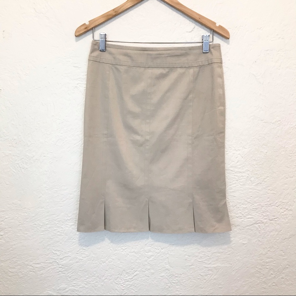 Akris Punto 6 Skirt Pleated Hem Tan Khaki Beige